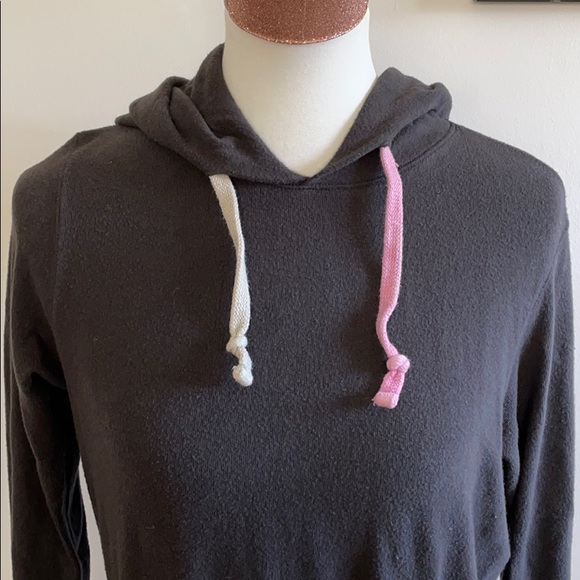 Spiritual Gangster Hana Cropped Hoodie - Picture 4 of 8